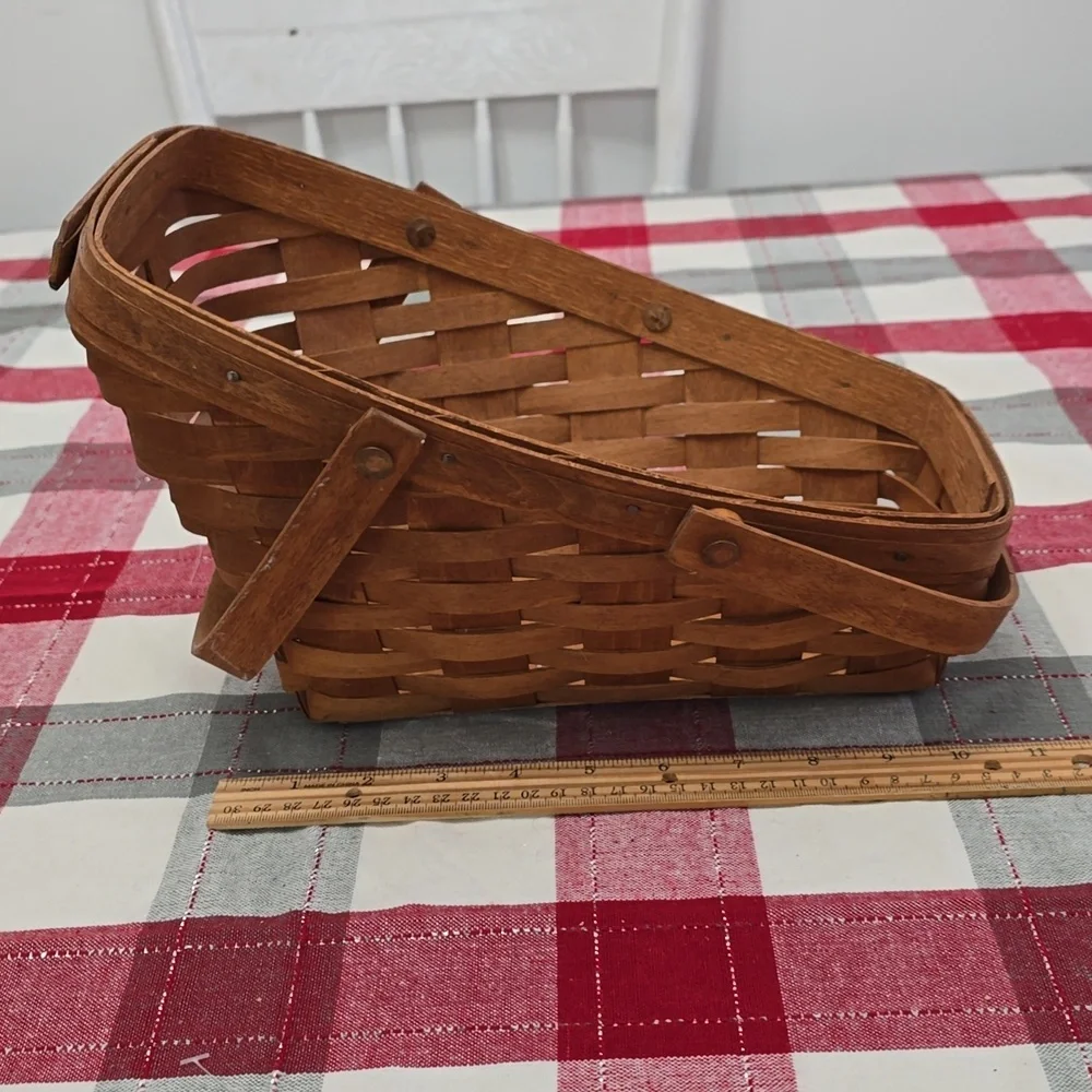 Vintage 1993 Signed Longaberger Angled Fruit Wine Basket Double Swing Handles
